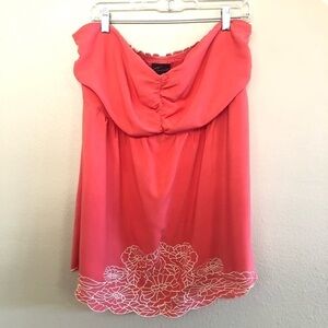 Torrid Embroidered Scallop Hem Ruched Smoked Back Strapless Top Plus Size 4